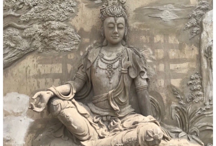 Đắp tượng Phật